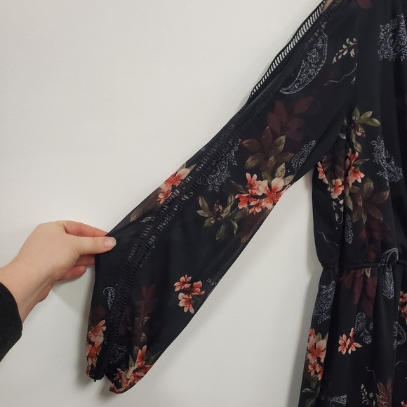 Gimmicks Bke Womens Y2K Dark Floral Whimsigoth Mesh Babydoll Top Size L Fairy - Picture 3 of 13